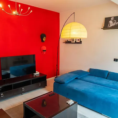 Magic House-dorobanti